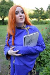 Shallan in the garden