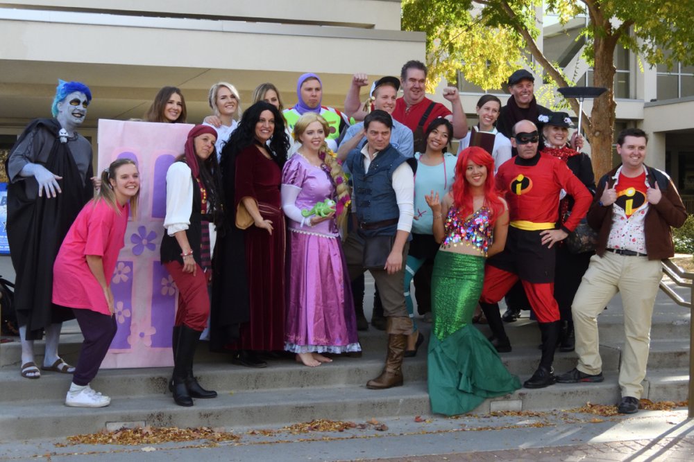 5bdb76e1a6ea9_DSCN5687DisneyGroup.thumb.jpg.c078ba7c8407862dbcfc2b360dedc9ab.jpg
