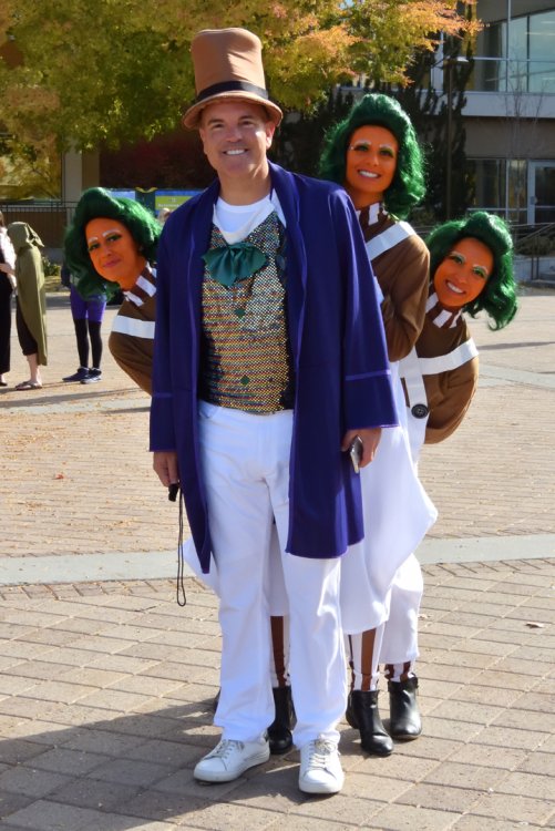 5bdb7a46c5232_DSCN5702WillyWonka.thumb.jpg.cebb76107c2be2ca12907ceee29ac10a.jpg