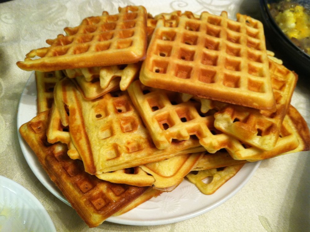 Waffles.thumb.jpg.13f438f91efd358441645d9a634e822b.jpg