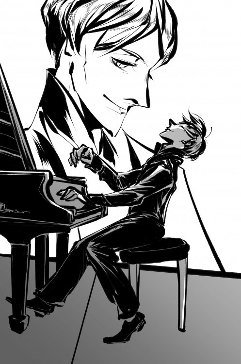 hoid piano.jpg