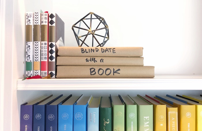 blind-date-with-book-bookshelf.jpg.6ce763befac1988d7090d5f7e5c82f19.jpg