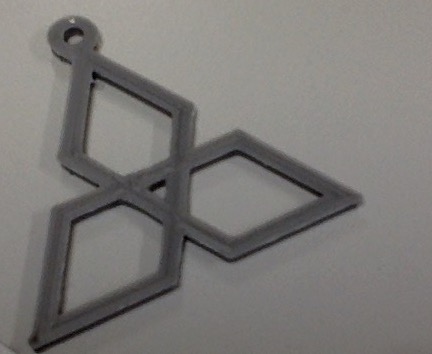pendant.jpg.be4d49bbfe1adf28b4e8f4399778bf42.jpg