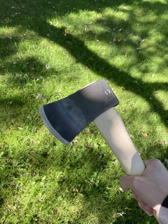 axe.jpg