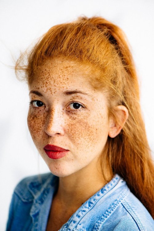 IRL_almost_Shallan.thumb.jpeg.4fb6e038447e426ca3184bd08f51fc54.jpeg